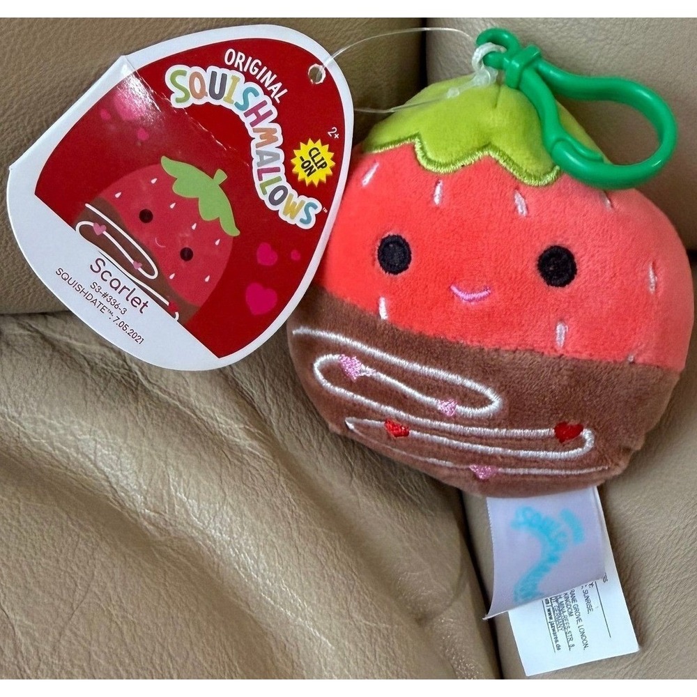 NWT Squishmallows Scarlet Chocolate Covered Strawberry 3.5-inch Clip-On Plush